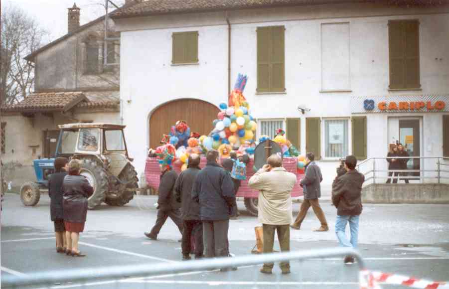 Carnevale a Cava Manara - Le Mascherine dei Ragazzi