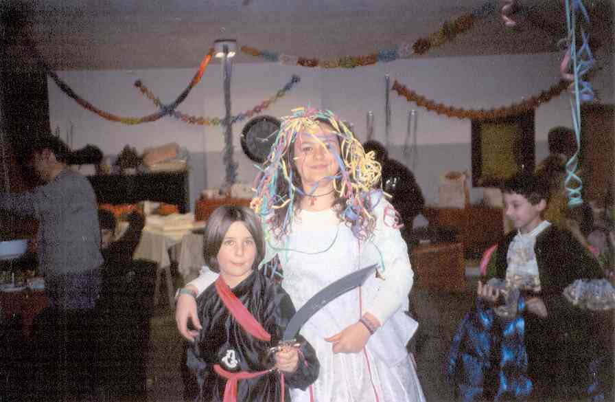 Carnevale a Cava Manara - Due mascherine