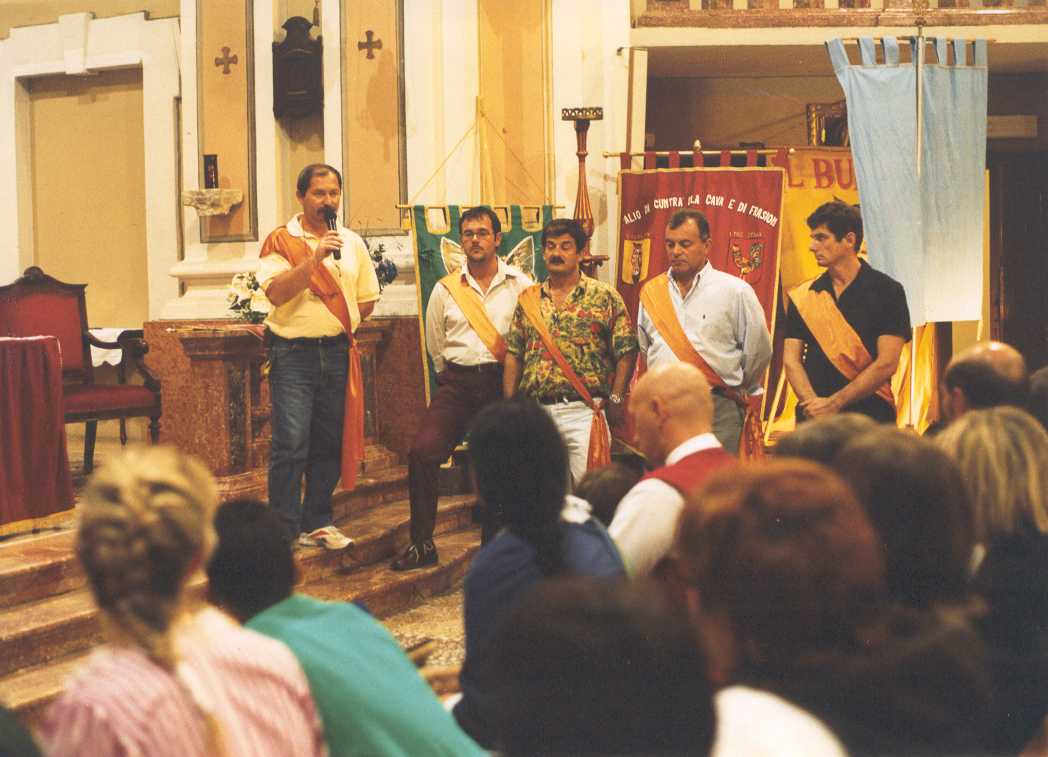 Momento della premiazione del Baby Palio - Discorso di ringraziamento da parte del Comitato